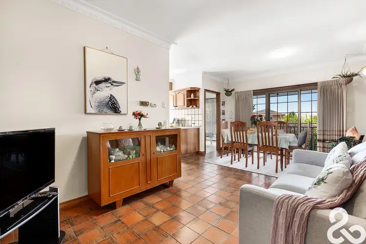 Sixth view of Homely house listing, 2 Redleap Avenue, Mill Park VIC 3082