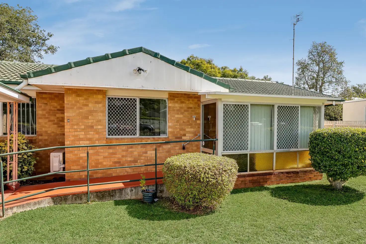 Main view of Homely house listing, 3 Clyde Street, Mount Lofty QLD 4350