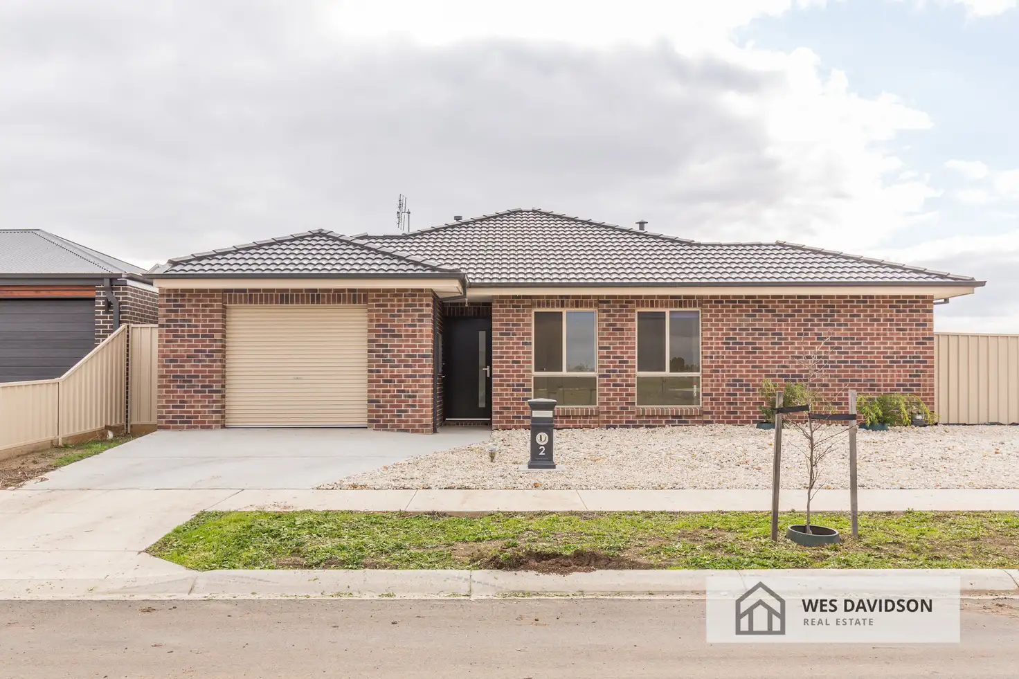 Main view of Homely townhouse listing, 2 Stephens Street, Horsham VIC 3400