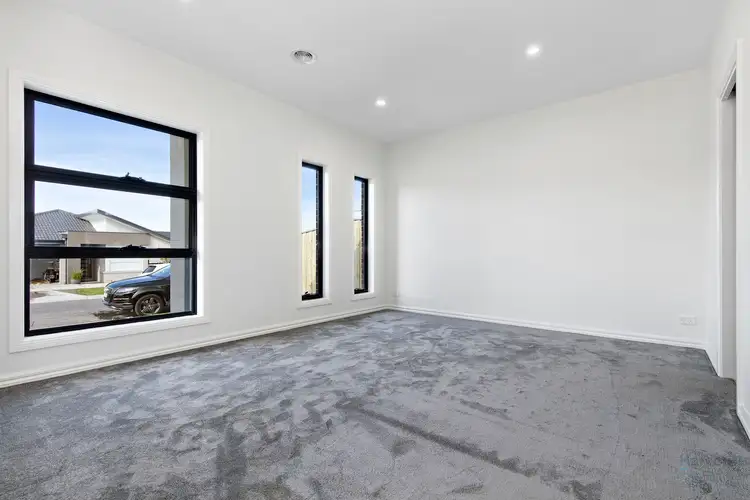 Fifth view of Homely house listing, 14 Nalbaugh Rise, Wollert VIC 3750