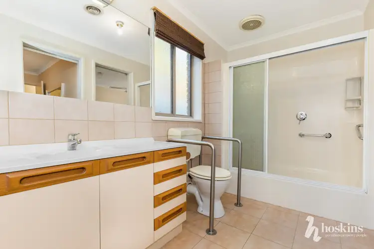 Sixth view of Homely unit listing, 2/68 Landau Drive, Warranwood VIC 3134