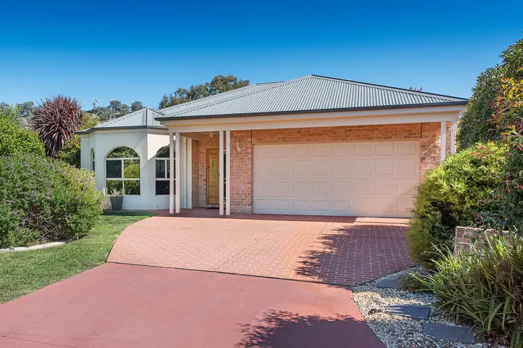 3 Laffertys Walk, East Albury NSW 2640