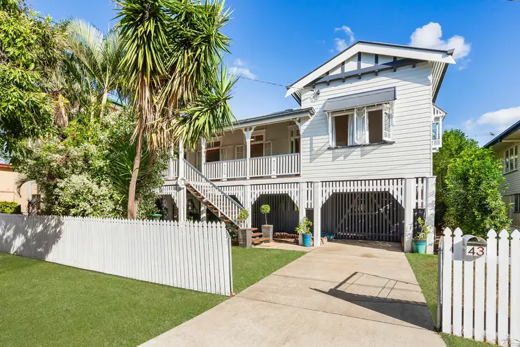 43 Seventh Avenue, Kedron QLD 4031
