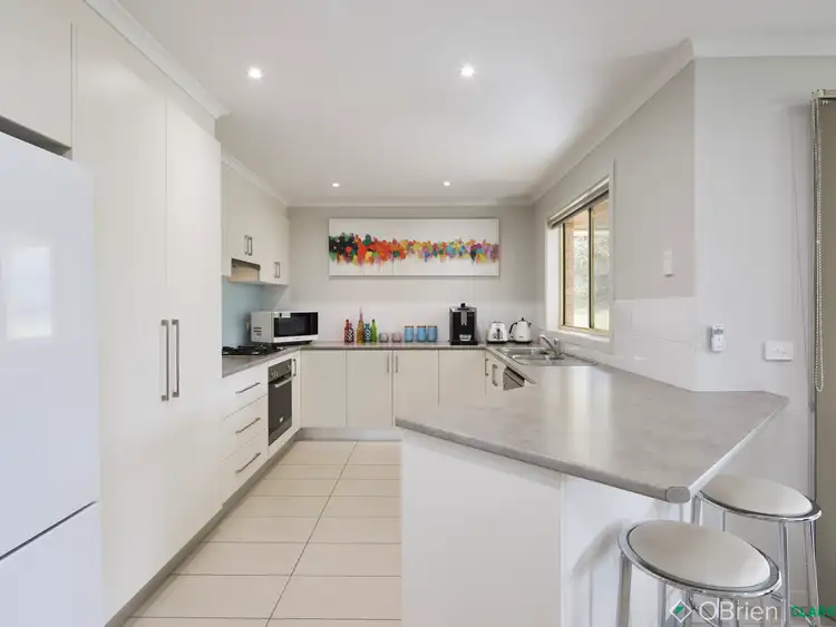 Fourth view of Homely house listing, 3 Bradley Place, Warragul VIC 3820