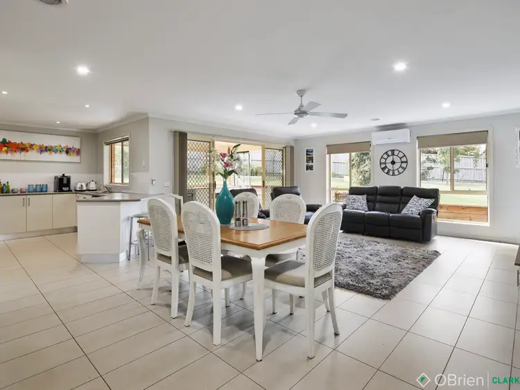 Sixth view of Homely house listing, 3 Bradley Place, Warragul VIC 3820