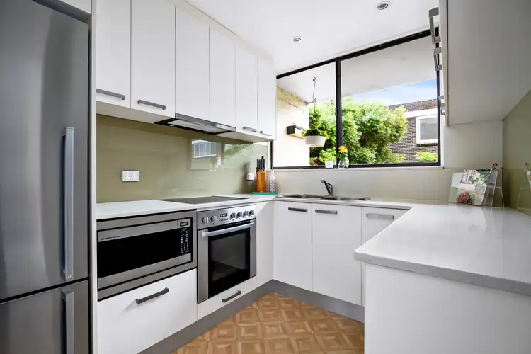 Third view of Homely unit listing, 15/10 Francis Street, Dee Why NSW 2099