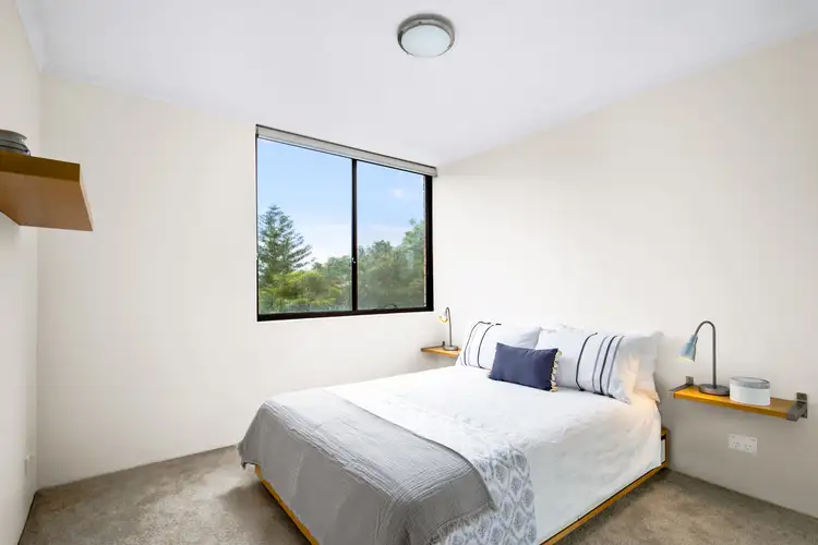 Fifth view of Homely unit listing, 15/10 Francis Street, Dee Why NSW 2099