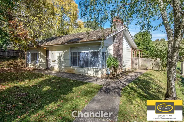 8 Francis Street, Tecoma VIC 3160