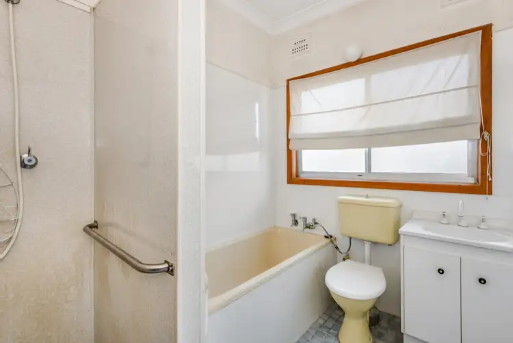 Fifth view of Homely house listing, 22 Wall Park Avenue, Seven Hills NSW 2147