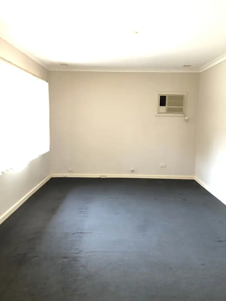 Fourth view of Homely house listing, 1 Broadley Place, Gosnells WA 6110