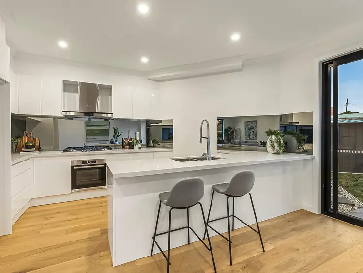 Fifth view of Homely townhouse listing, 2/25 Dixon Grove, Blackburn VIC 3130