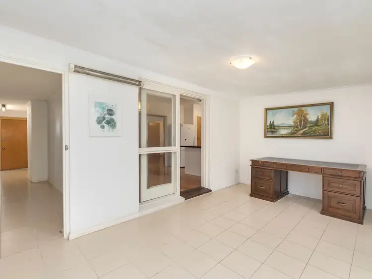 Sixth view of Homely house listing, 11 Susan Court, Mount Waverley VIC 3149
