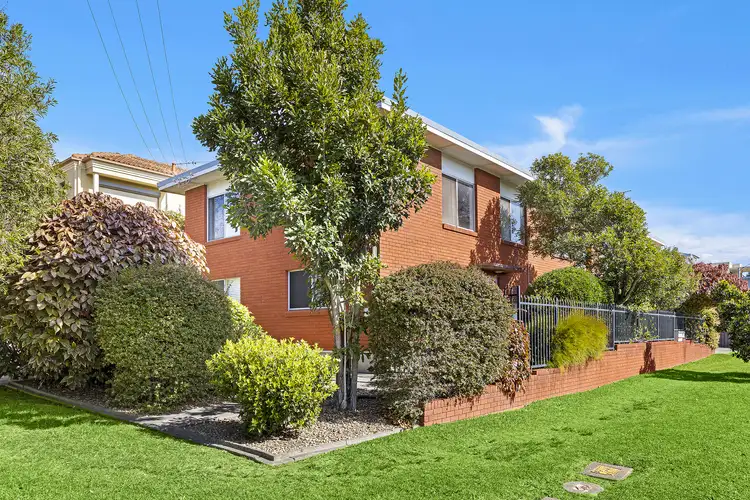 Main view of Homely apartment listing, 4/5 Pleasant Avenue, North Wollongong NSW 2500