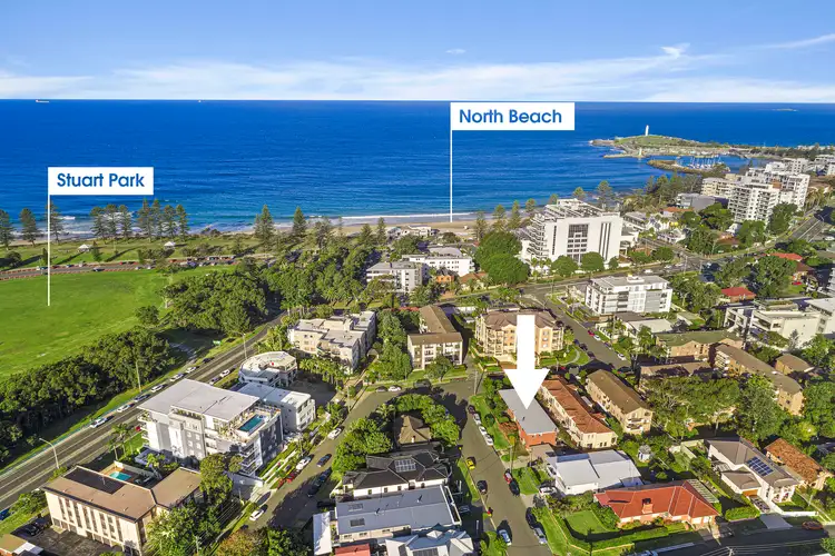 Fourth view of Homely apartment listing, 4/5 Pleasant Avenue, North Wollongong NSW 2500