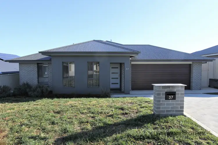 Main view of Homely house listing, 37 Coates Drive, Kelso NSW 2795