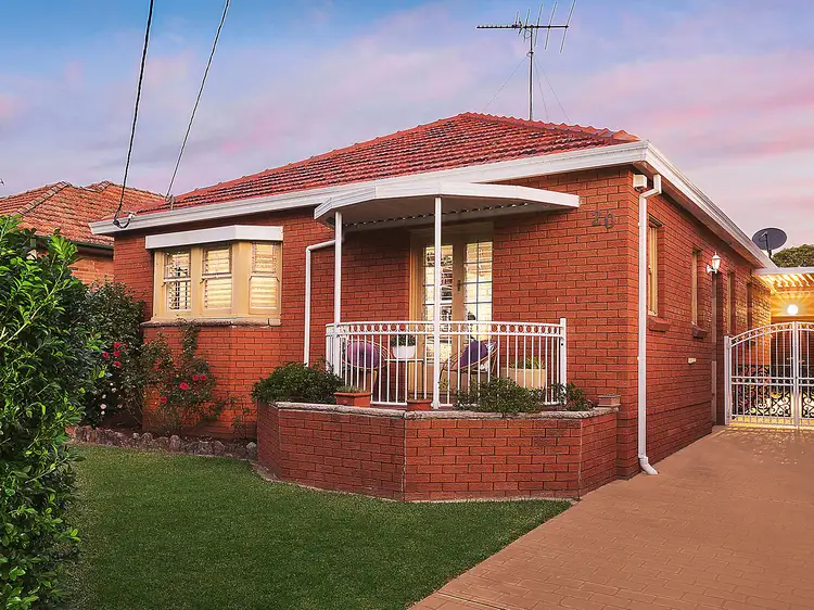 20 Earls Avenue, Riverwood NSW 2210