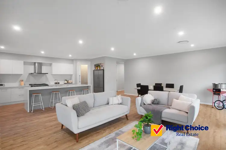 1 Bartlett Crescent, Calderwood NSW 2527