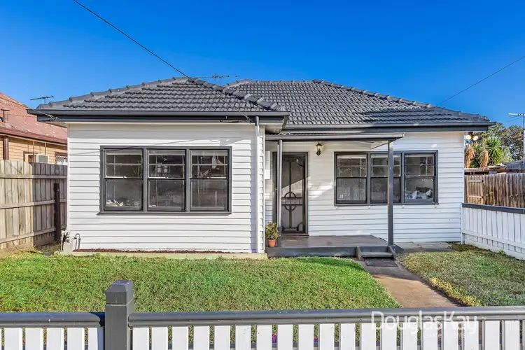 1/67 Sandford Avenue, Sunshine North VIC 3020