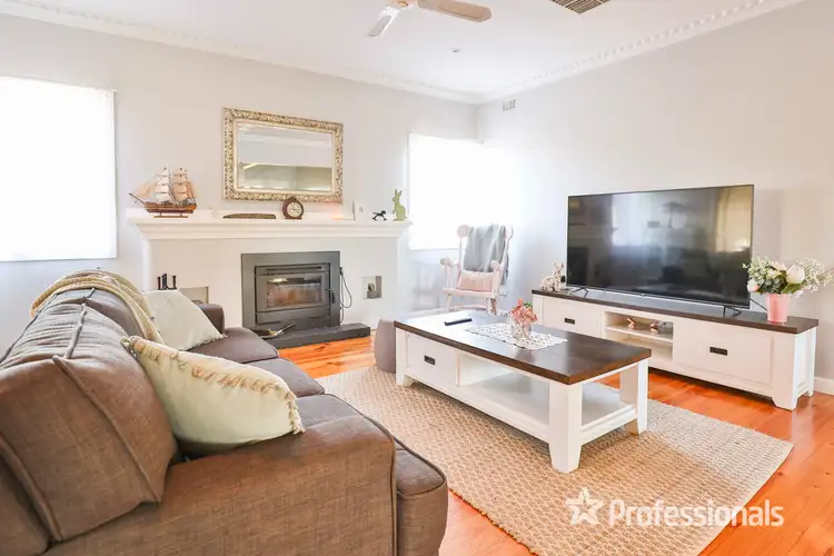 Second view of Homely house listing, 2 Berrigan Lane, Red Cliffs VIC 3496