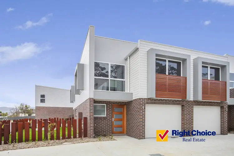 Main view of Homely townhouse listing, 18/21 Avondale Road, Dapto NSW 2530