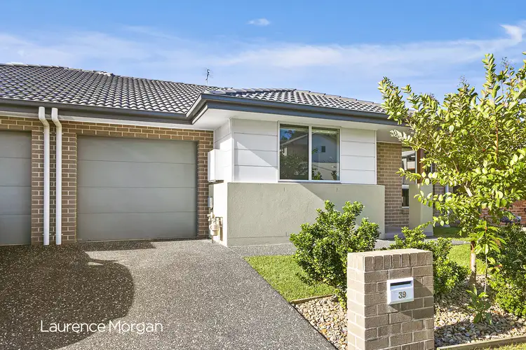 39 Wallbank Way, Bulli NSW 2516