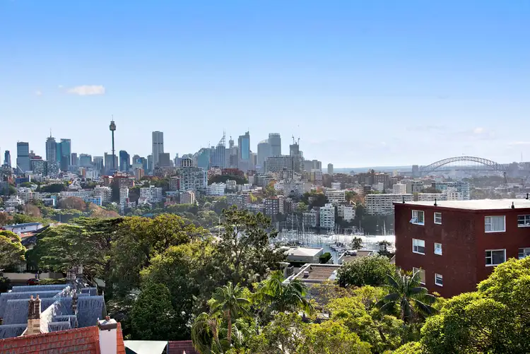 Second view of Homely apartment listing, 38/5 Octagon Road, Darling Point NSW 2027