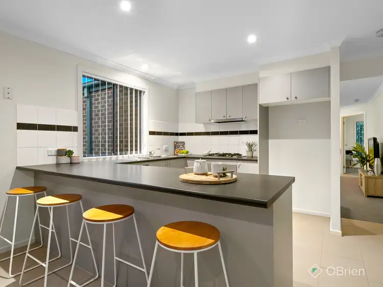 Fifth view of Homely house listing, 37 Kosta Boda Boulevard, Pakenham VIC 3810