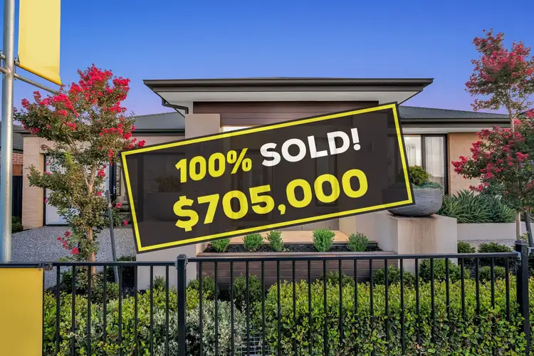 20 Whiteleaf Drive, Mickleham VIC 3064