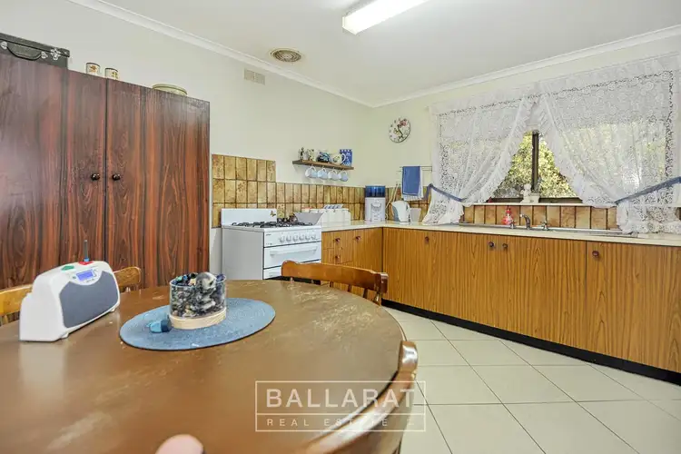 Fifth view of Homely unit listing, 1/294 Gladstone Street, Maryborough VIC 3465