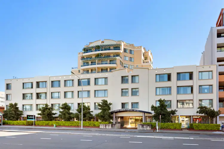 13/107-115 Pacific Highway, Hornsby NSW 2077