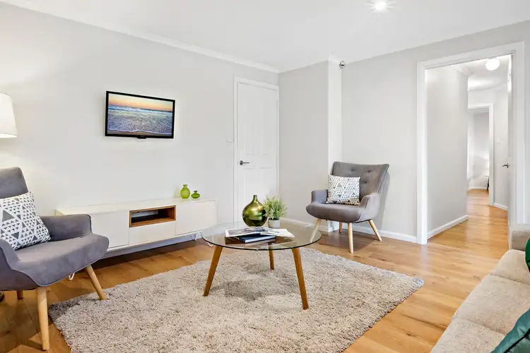 Sixth view of Homely house listing, 1 Glenlee Close, Mount Kuring-Gai NSW 2080