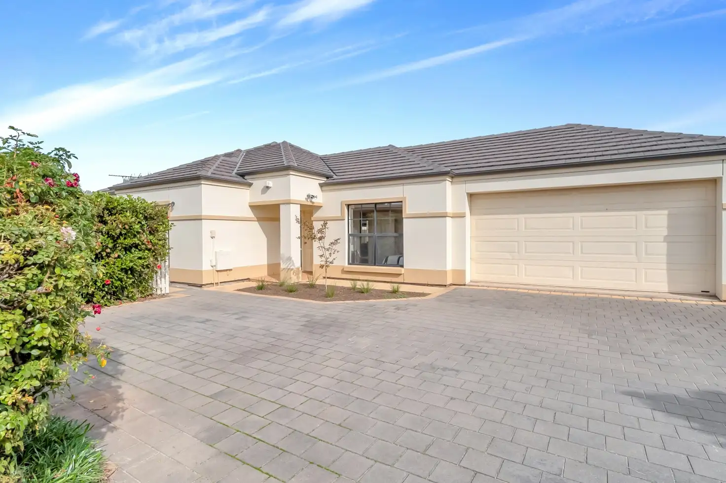 Main view of Homely semi-detached listing, 4/2 Hawkins Avenue, Flinders Park SA 5025