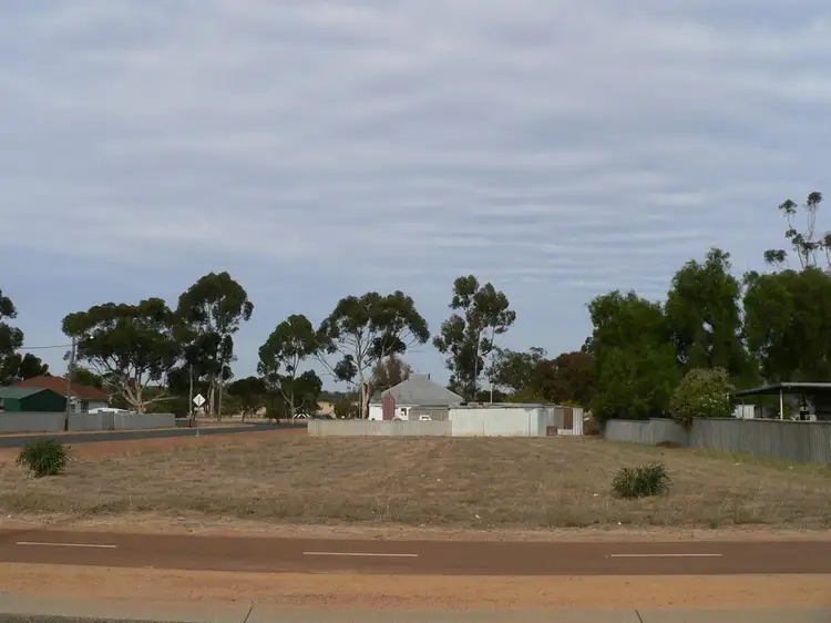 34 Andover Street, Katanning WA 6317
