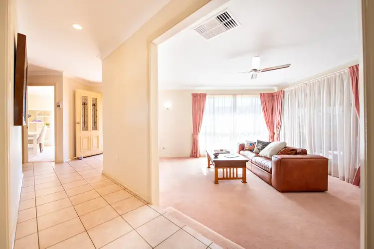 Sixth view of Homely house listing, 8 Gasnier Place, Dubbo NSW 2830