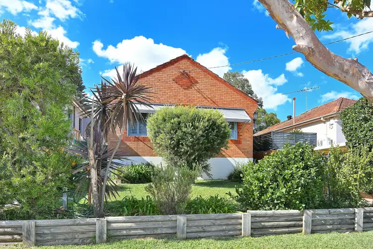 9 Mount Lewis Avenue, Punchbowl NSW 2196