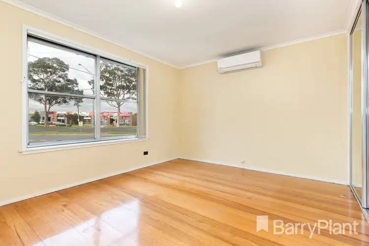 Fifth view of Homely house listing, 2 Bracknell Street, Keysborough VIC 3173