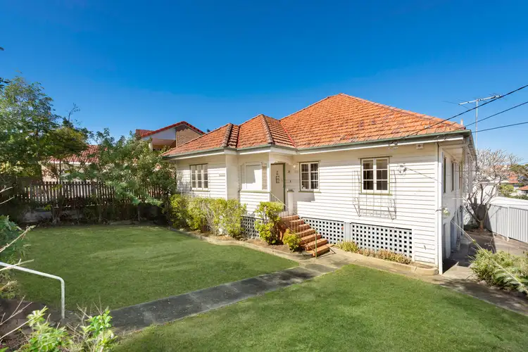 201 Abbotsleigh Street, Holland Park QLD 4121
