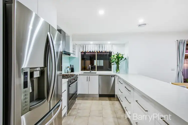 Third view of Homely house listing, 8 Bunya Close, Caroline Springs VIC 3023