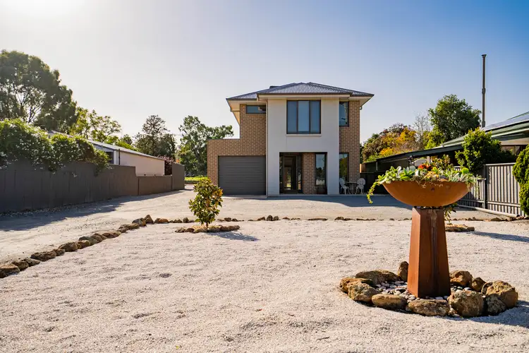 95 Aurora Street, Temora NSW 2666