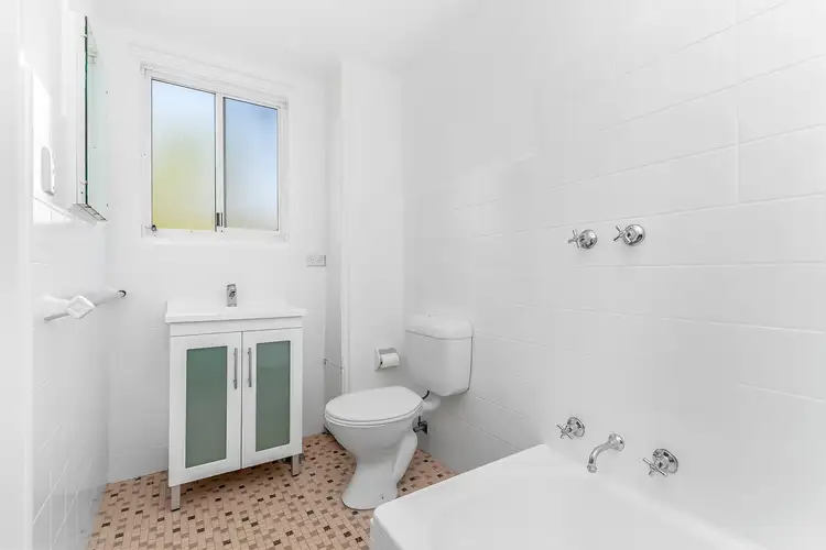 Sixth view of Homely apartment listing, 9/52 Cassia Street, Dee Why NSW 2099