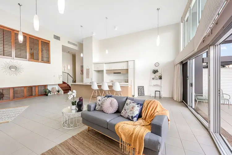 Sixth view of Homely unit listing, Level 1/2/146 Prince Edward Parade, Scarborough QLD 4020