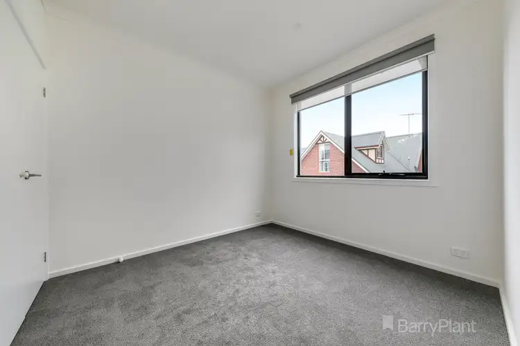 Fourth view of Homely unit listing, 2/26 Meaby Drive, Pakenham VIC 3810