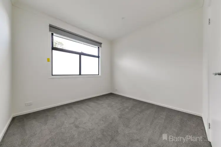 Fifth view of Homely unit listing, 2/26 Meaby Drive, Pakenham VIC 3810