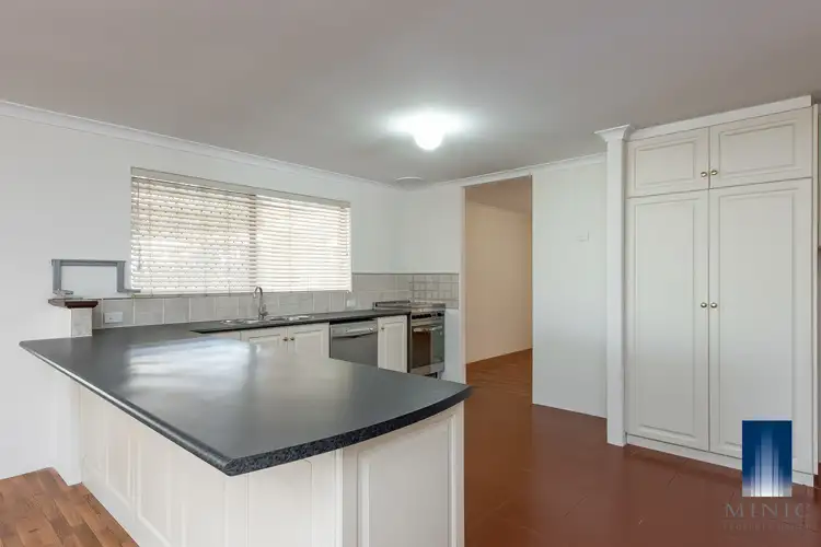 Fourth view of Homely house listing, 10 Werloo Court, Leda WA 6170