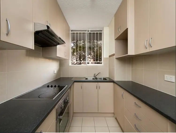 3/47 Swann Road