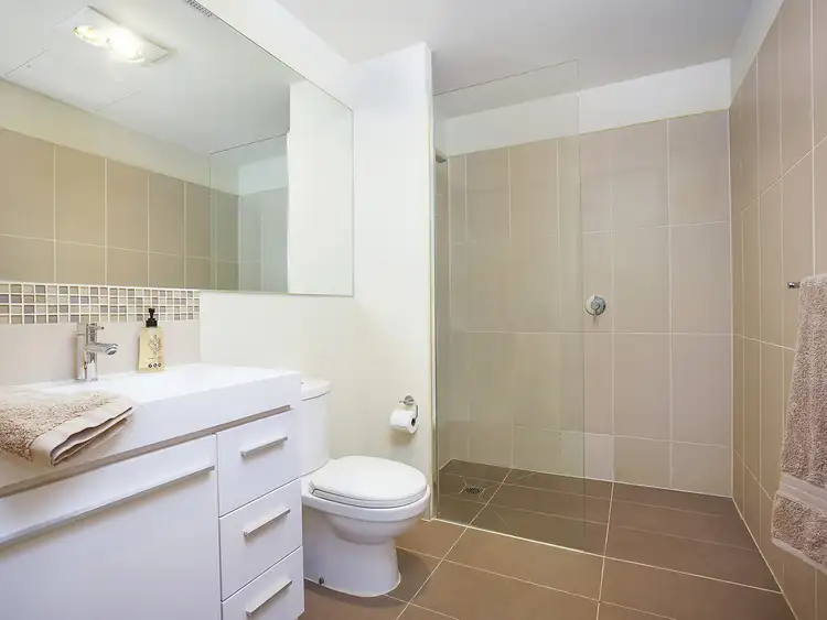 Fifth view of Homely apartment listing, 102/2-6 Anderson Street, Templestowe VIC 3106