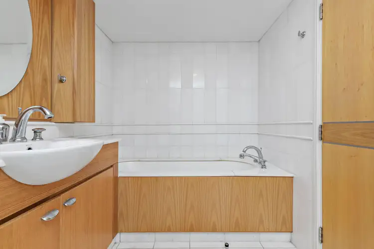 Second view of Homely apartment listing, 31/3 Macquarie Street, Sydney NSW 2000