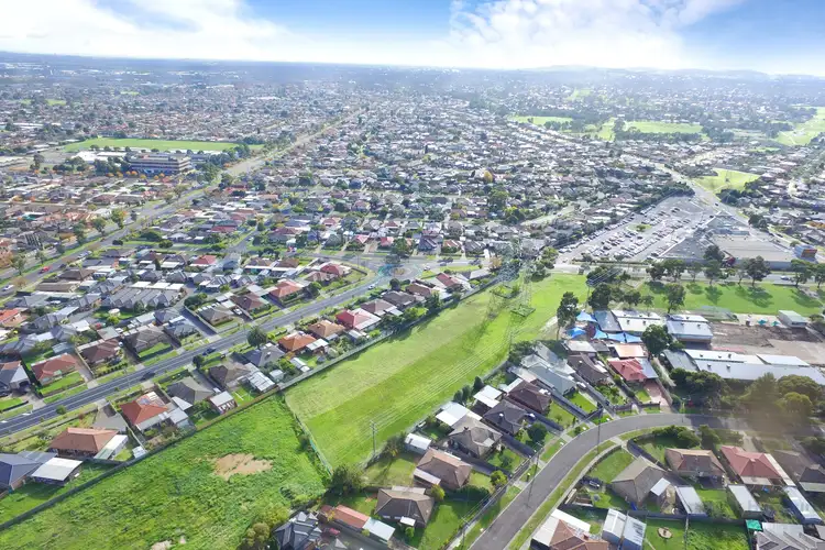 Sixth view of Homely house listing, 21 Cleveland Street, Thomastown VIC 3074