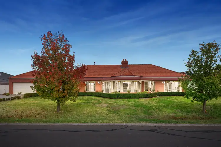 2 Parklea Court, Sunbury VIC 3429