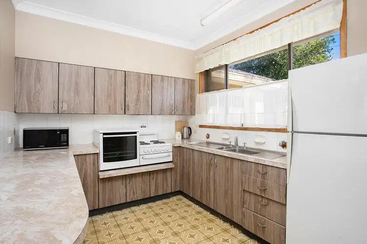 Second view of Homely house listing, 18 Terrigal Place, Engadine NSW 2233